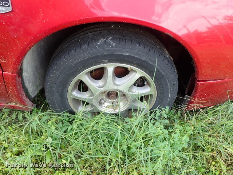 image for item GB9448 2000 Chrysler 300M