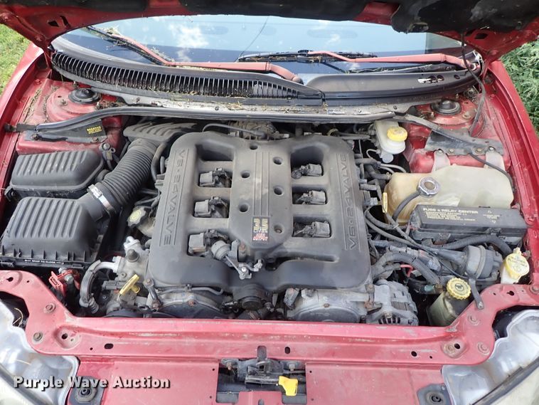 image for item GB9448 2000 Chrysler 300M