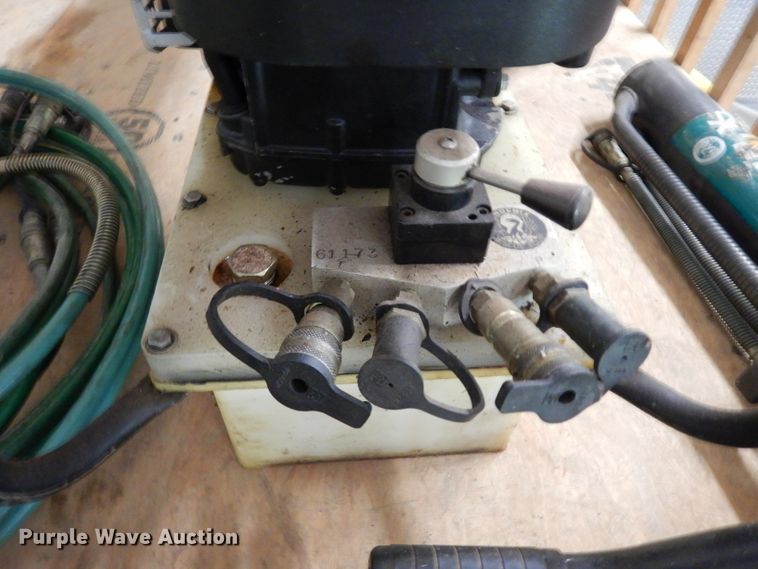 image for item GG9147 Phoenix rescue tools