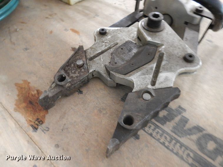 image for item GG9147 Phoenix rescue tools