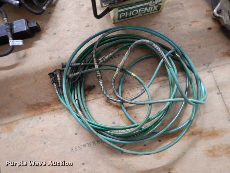 image for item GG9147 Phoenix rescue tools