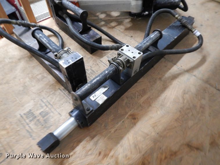 image for item GG9148 Hurst rescue tools