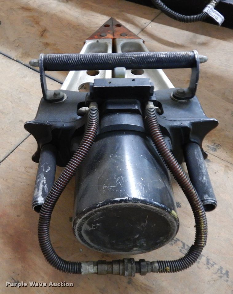 image for item GG9148 Hurst rescue tools