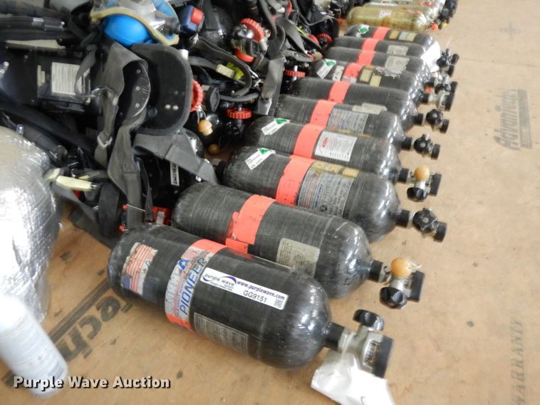 image for item GG9151 Approximately 15 Cairns packs/bottles