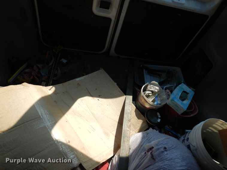 image for item GG9162 1999 Ford Econoline E150 XL van