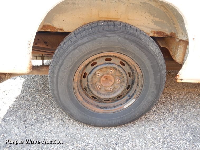 image for item GG9162 1999 Ford Econoline E150 XL van