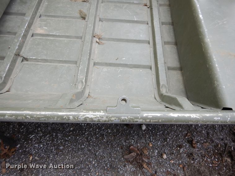 image for item GG9181 Lowe 1236 aluminum boat