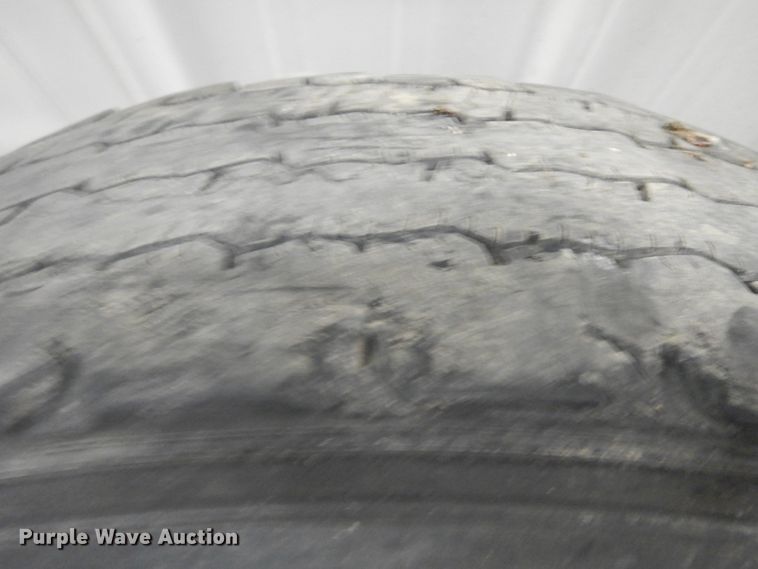 image for item GG9199 (3) 12R22.5 tires