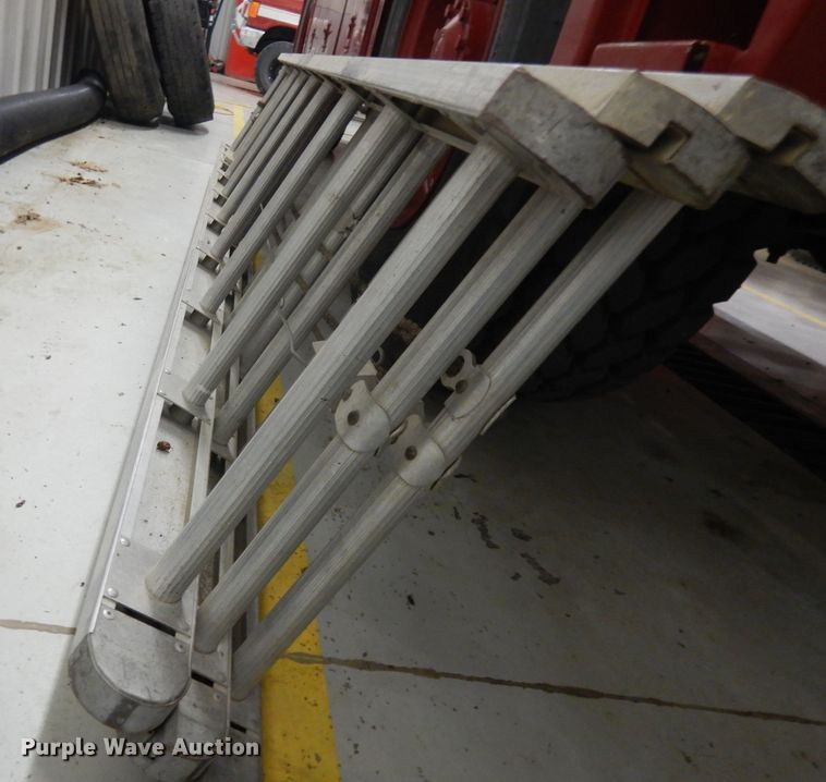 image for item GG9202 Extension ladder
