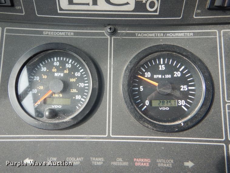 image for item GH9679 2000 Blue Bird LTC-40 coach bus