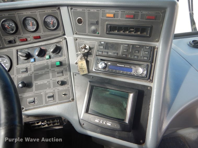 image for item GH9679 2000 Blue Bird LTC-40 coach bus