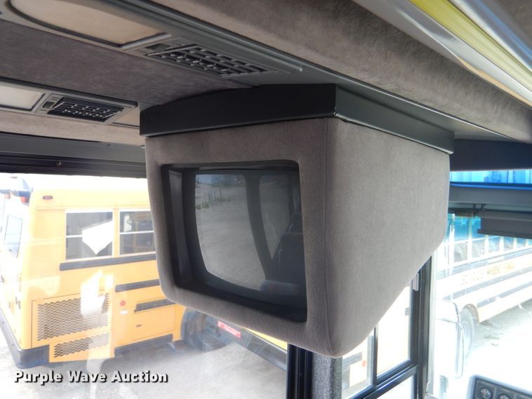 image for item GH9679 2000 Blue Bird LTC-40 coach bus