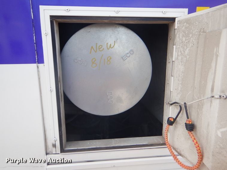 image for item GH9679 2000 Blue Bird LTC-40 coach bus