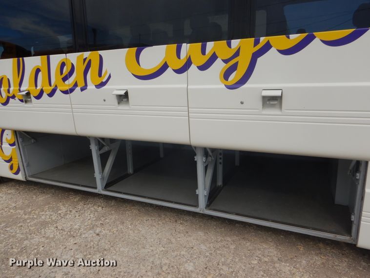 image for item GH9679 2000 Blue Bird LTC-40 coach bus