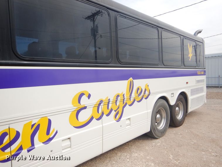 image for item GH9679 2000 Blue Bird LTC-40 coach bus