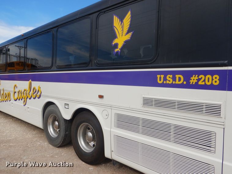 image for item GH9679 2000 Blue Bird LTC-40 coach bus