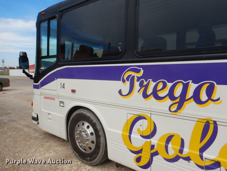 image for item GH9679 2000 Blue Bird LTC-40 coach bus