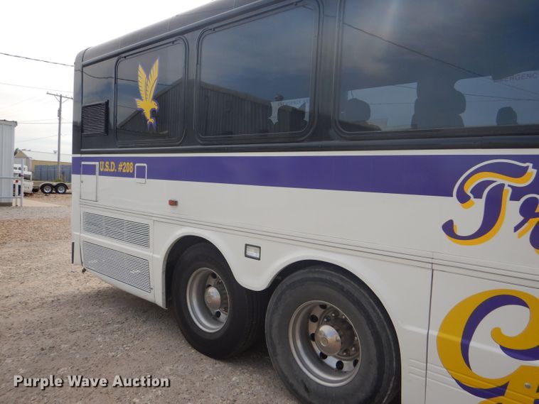 image for item GH9679 2000 Blue Bird LTC-40 coach bus