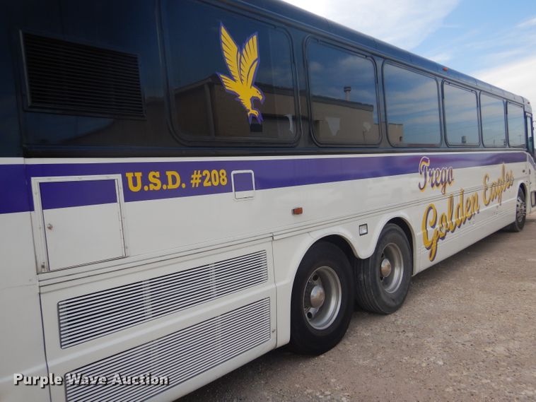 image for item GH9679 2000 Blue Bird LTC-40 coach bus