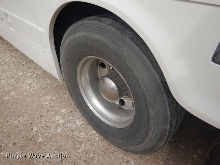 image for item GH9679 2000 Blue Bird LTC-40 coach bus