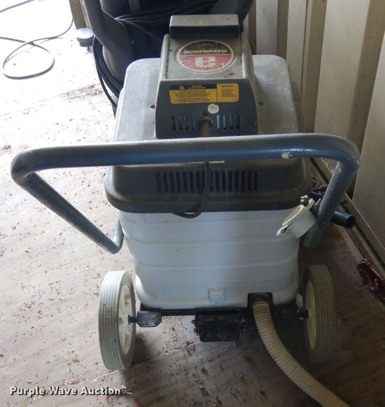 image for item GI9276 (2) Advance floor buffers