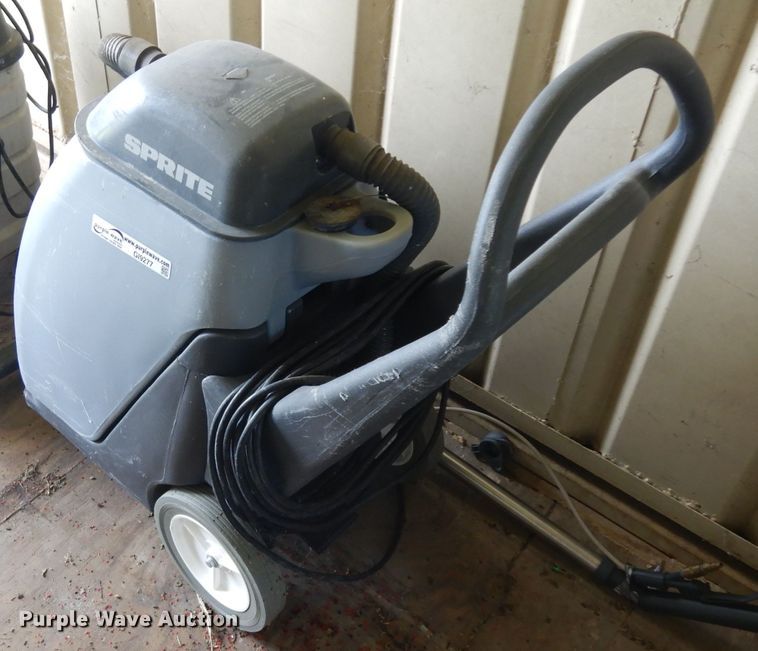 image for item GI9277 (2) Advance floor buffers