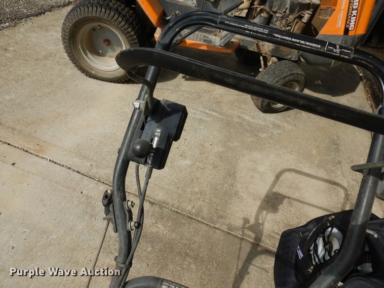 image for item GI9285 (2) Lawn Boy push mowers