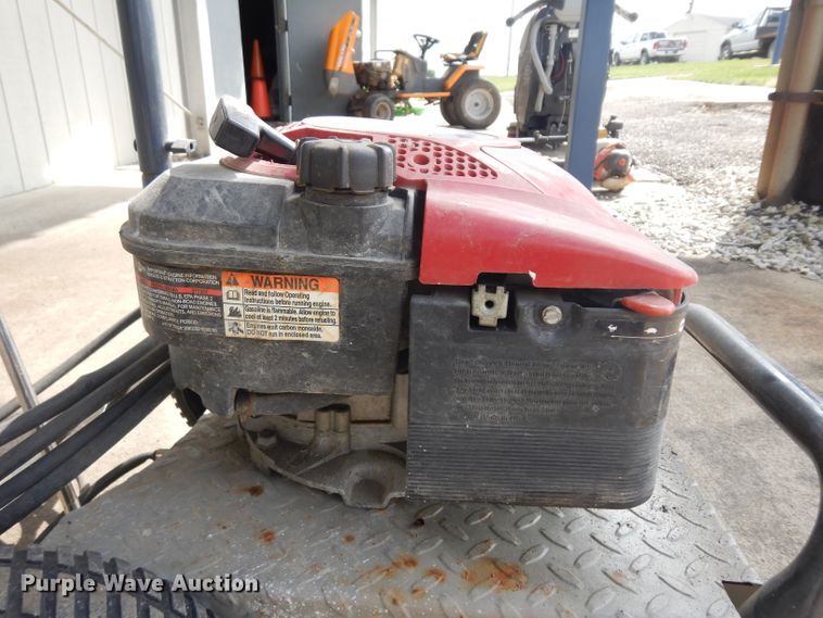 image for item GI9289 Briggs & Stratton Elite pressure washer