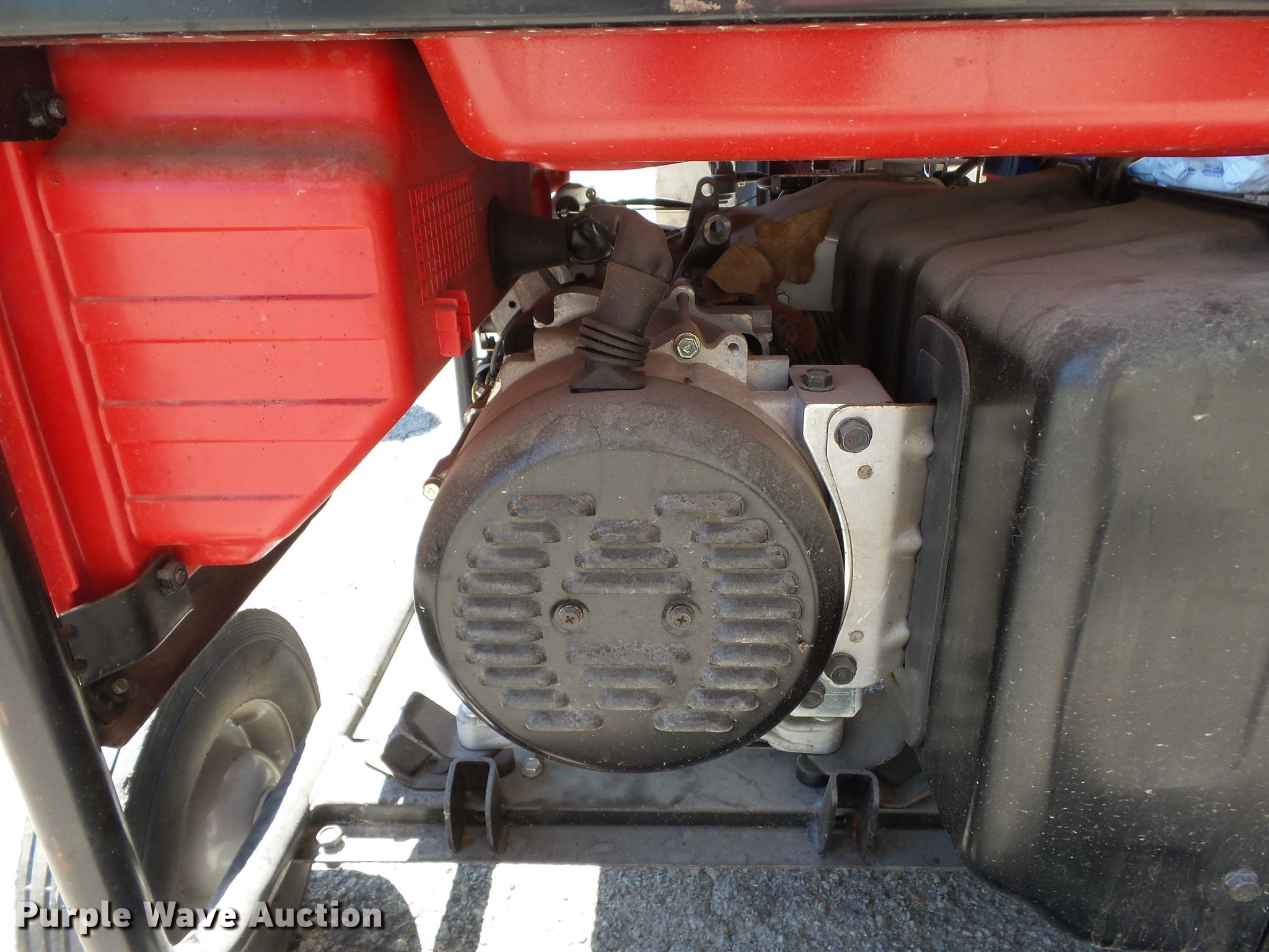 Honda EB3800X generator in Farmington, MO Item DE7967 sold Purple Wave