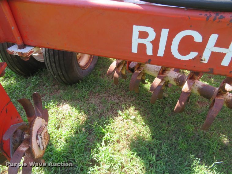 image for item B5603 Richardson mulch shredder tender