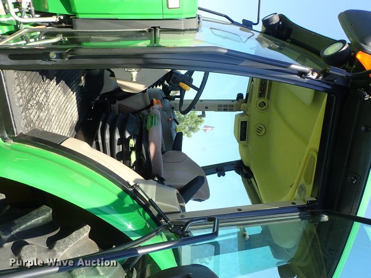 image for item DE0989 2014 John Deere 6105D MFWD tractor