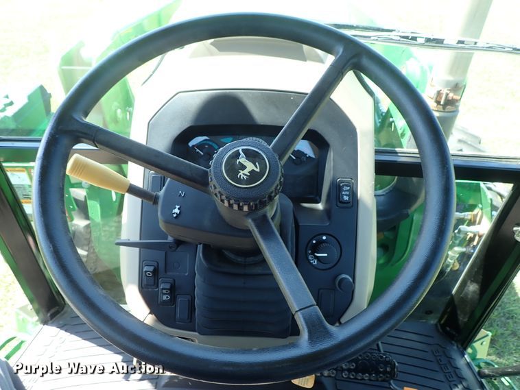 image for item DE0989 2014 John Deere 6105D MFWD tractor