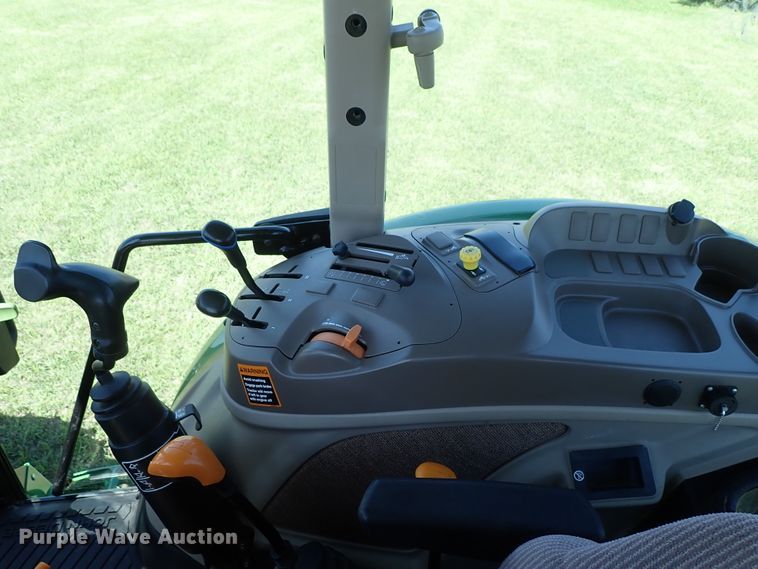 image for item DE0989 2014 John Deere 6105D MFWD tractor