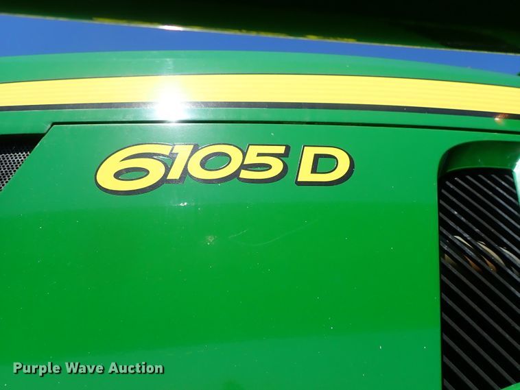 image for item DE0989 2014 John Deere 6105D MFWD tractor