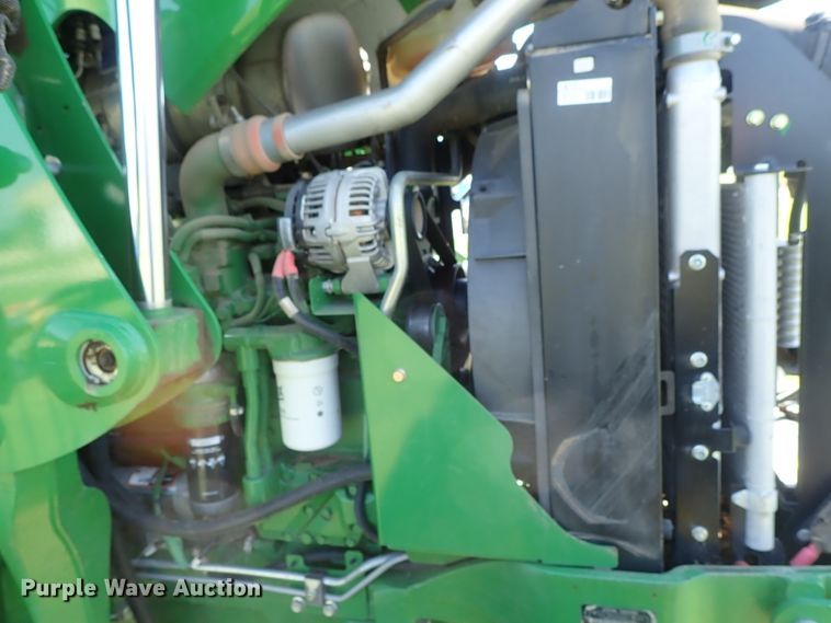 image for item DE0989 2014 John Deere 6105D MFWD tractor