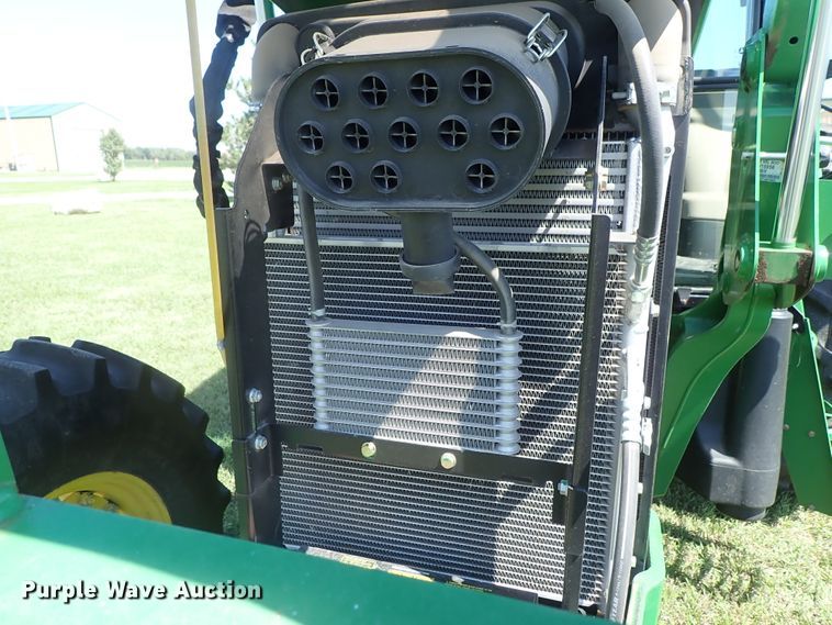 image for item DE0989 2014 John Deere 6105D MFWD tractor
