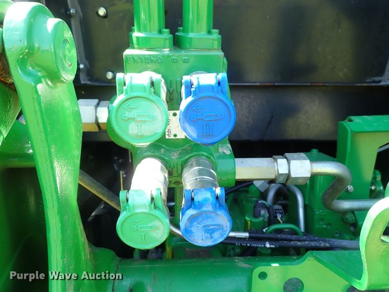 image for item DE0989 2014 John Deere 6105D MFWD tractor