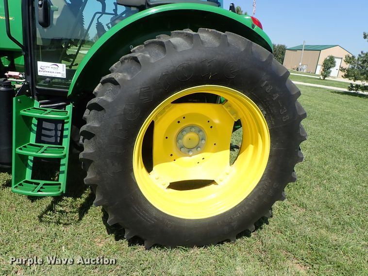 image for item DE0989 2014 John Deere 6105D MFWD tractor