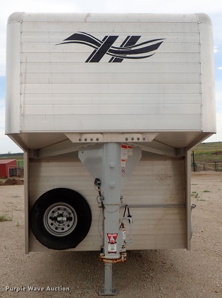 image for item DE1018 2016 Hillsboro Endura livestock trailer
