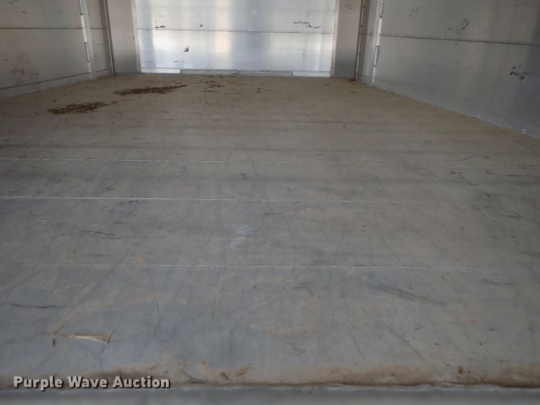 image for item DE1018 2016 Hillsboro Endura livestock trailer