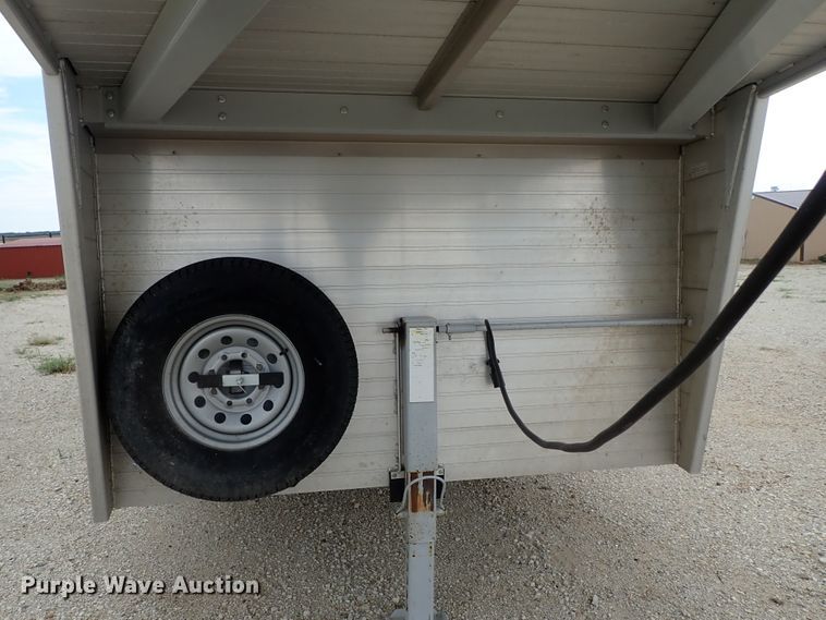 image for item DE1018 2016 Hillsboro Endura livestock trailer