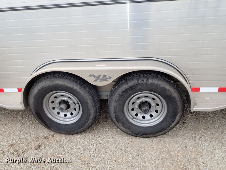 image for item DE1018 2016 Hillsboro Endura livestock trailer