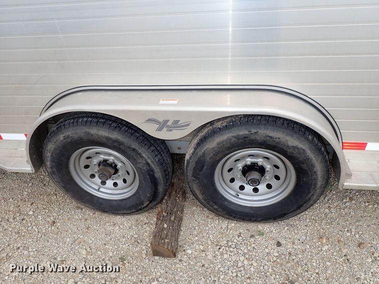 image for item DE1018 2016 Hillsboro Endura livestock trailer