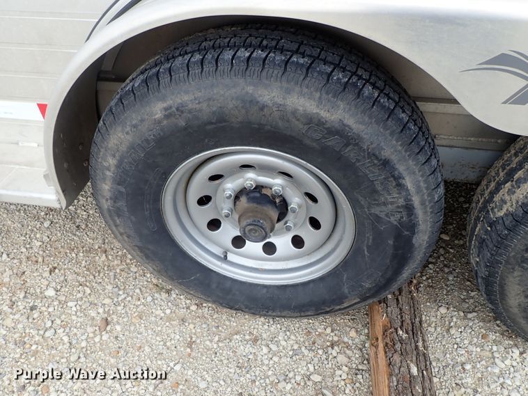 image for item DE1018 2016 Hillsboro Endura livestock trailer