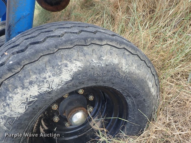 image for item DE5539 2010 Landoll 7431-33 vertical tillage
