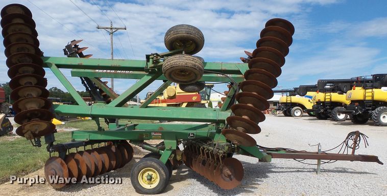 image for item DE7981 John Deere 650 tandem disk