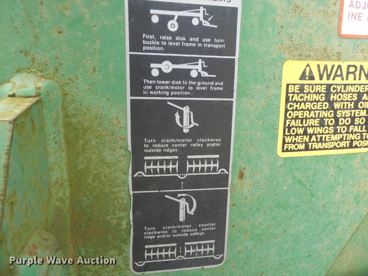 image for item DE7981 John Deere 650 tandem disk