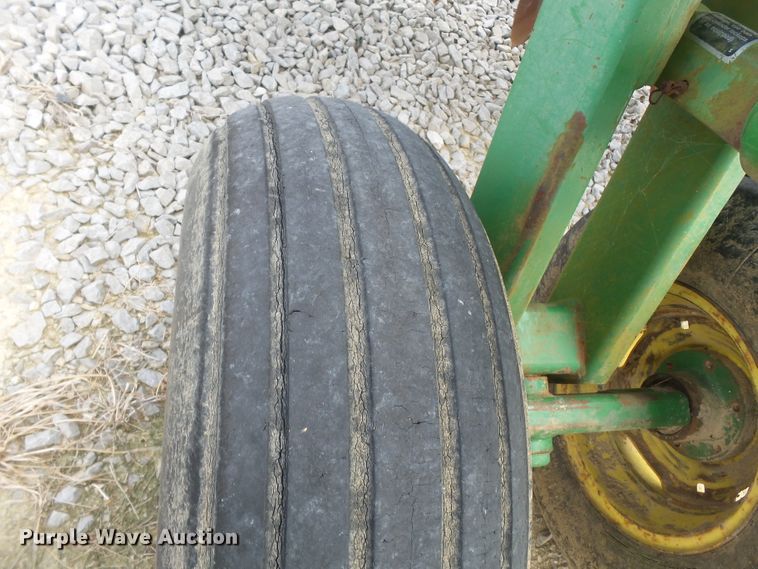 image for item DE7981 John Deere 650 tandem disk