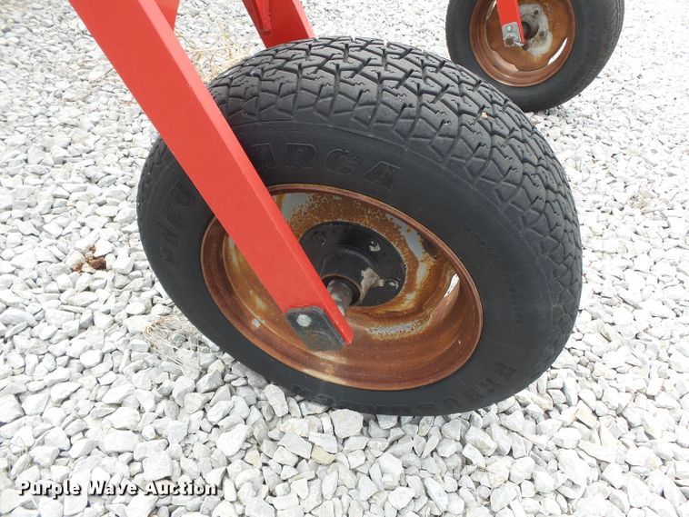 image for item DE7982 Enrossi 12+3 hay rake