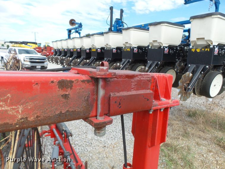 image for item DE7982 Enrossi 12+3 hay rake